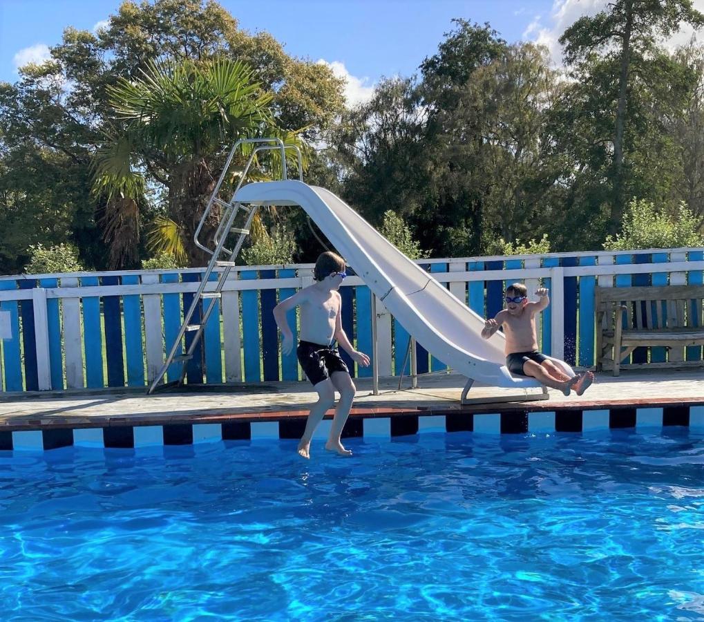 Whanganui River Top 10 Holiday Park Extérieur photo